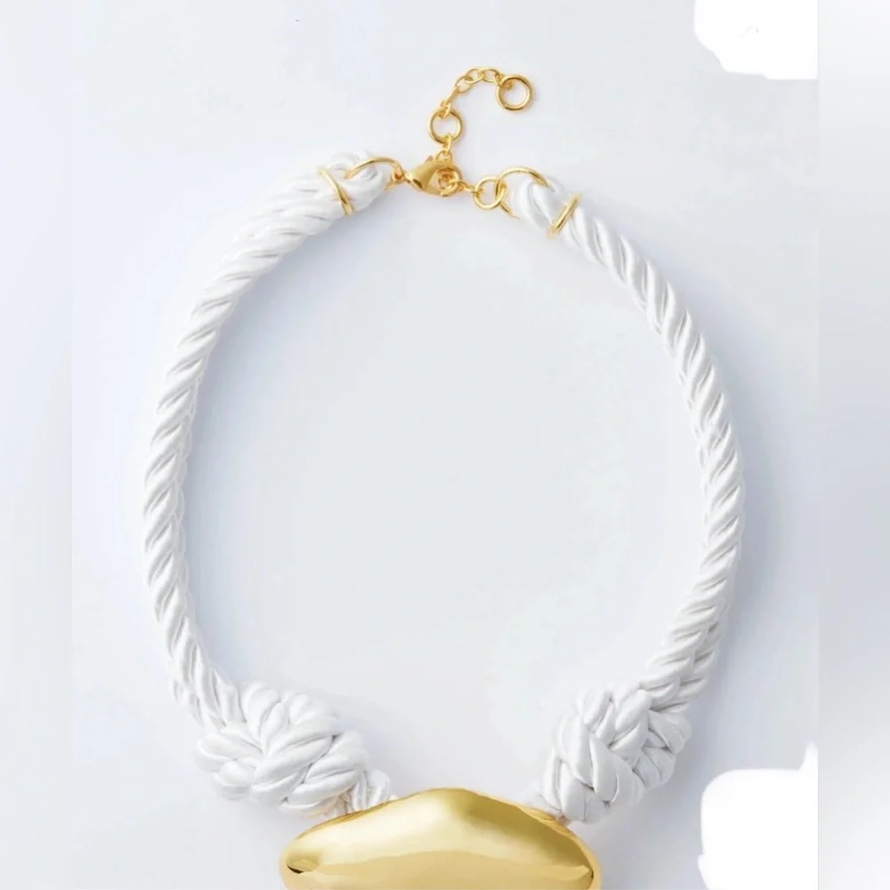 SOLD Tuckernuck Jewelry Collection | White and Gold Leila Necklace | New - Picture 4 of 7